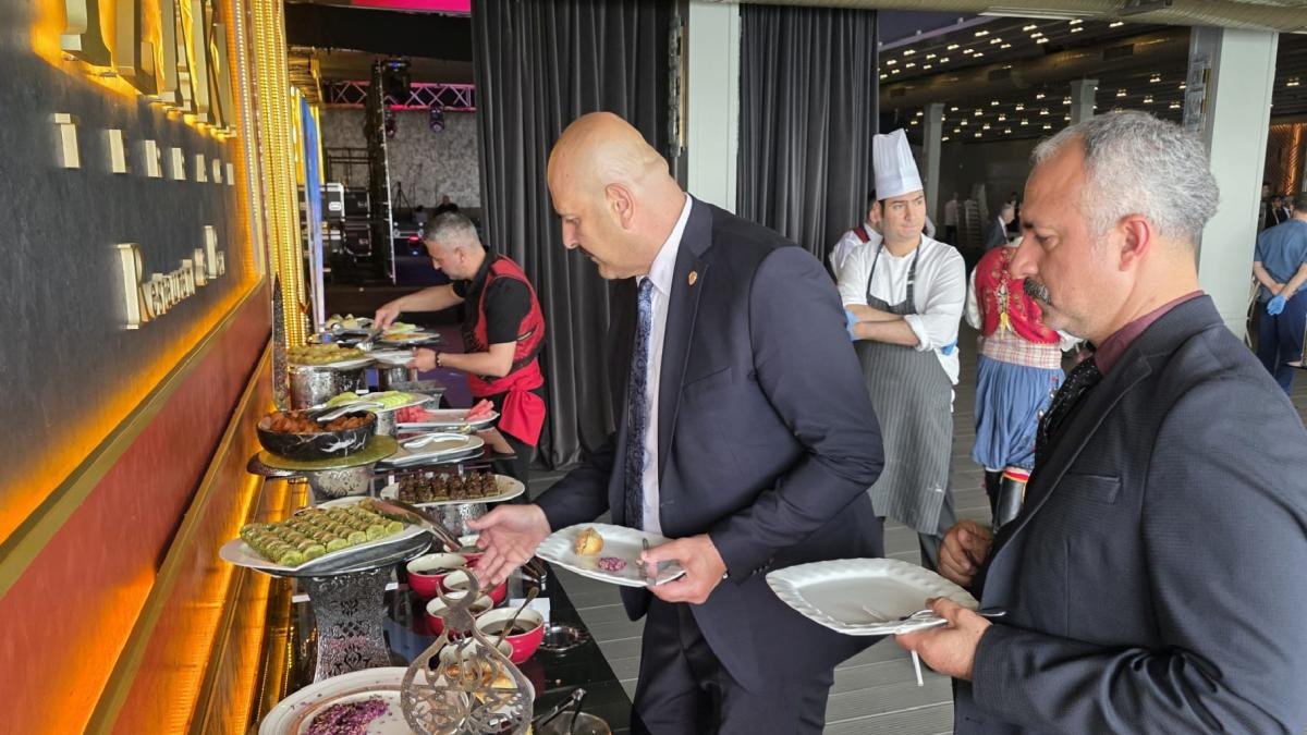 Ersin Tatar: &ldquo;Kıbrıs Türkü, tüm zorluklara rağmen güçlü duruşunu sürdürüyor&rdquo;