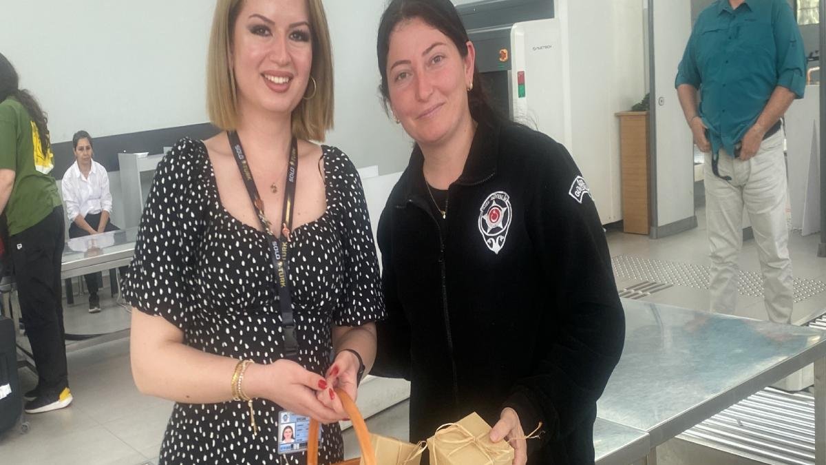 Anneler Gününde Toplumun Güzel Gelişimine Destek olan Annelerimize Özel Kutlama