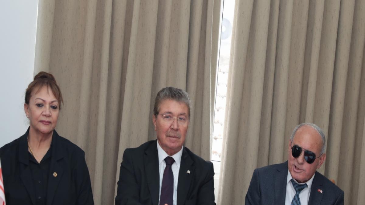 Başbakan Ünal Üstel, Engelliler Haftası Dolayısıyla Engelliler Federasyonu’nu Resmi Ziyarette Bulundu