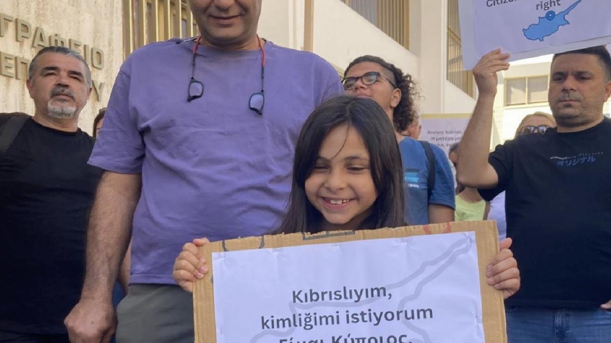 Kimliksizler Derneği'nden Güney Kıbrıs'ta Özgürlük ve Hak Mücadelesi